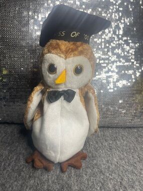 wisest The Owl: Ty Plush Graduation Owl Stuffed Toy in Brown & White.